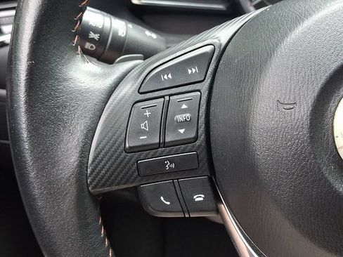 Used 2014 MAZDA MAZDA3 s Grand Touring FWD image 24