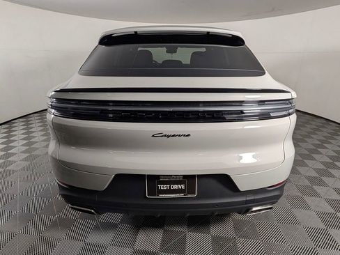 New 2026 Porsche Cayenne Coupe AWD/4WD image 6