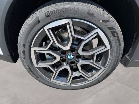 New 2026 BMW X2 xDrive28i w/ Convenience Package AWD/4WD image 14