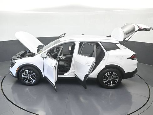 Used 2025 Kia Sportage EX FWD image 66
