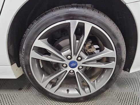 Used 2019 Ford Fusion Titanium AWD/4WD image 40