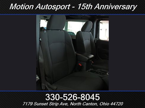 Used 2022 Jeep Wrangler Sport AWD/4WD image 39