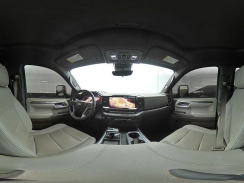 Used 2023 Chevrolet Silverado 1500 LTZ w/ LTZ Premium Package image 39