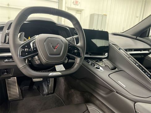 New 2025 Chevrolet Corvette Z06 image 10