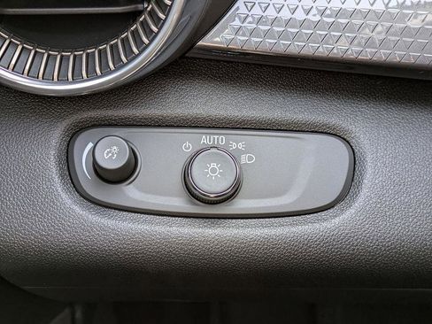 New 2026 Chevrolet Trax ACTIV w/ Sunroof Package image 15