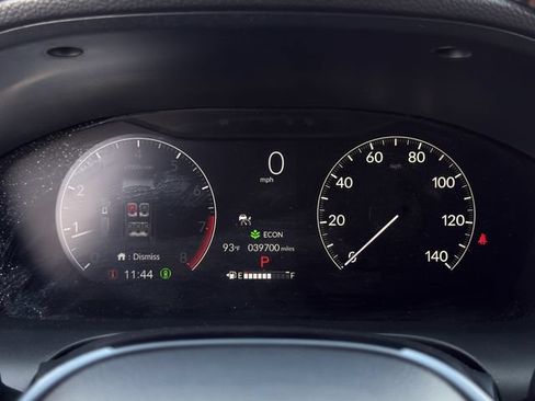 Used 2025 Honda HR-V Sport image 12