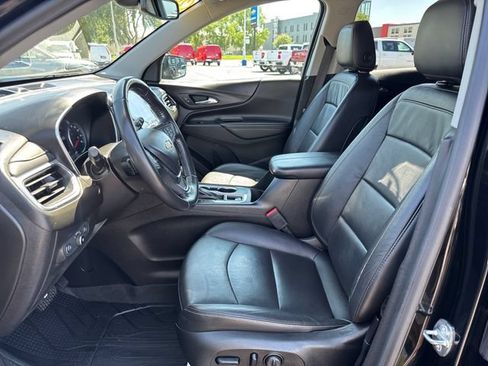 Used 2021 Chevrolet Equinox Premier AWD/4WD image 9