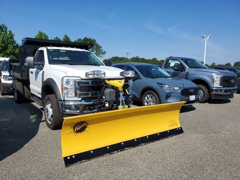 New 2024 Ford F450 XL image 4