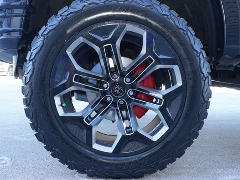 Used 2022 Ford F150 XLT w/ Equipment Group 302A High image 34