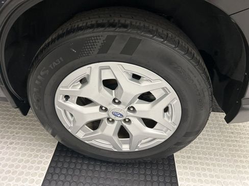 Used 2020 Subaru Forester w/ Alloy Wheel Package image 48