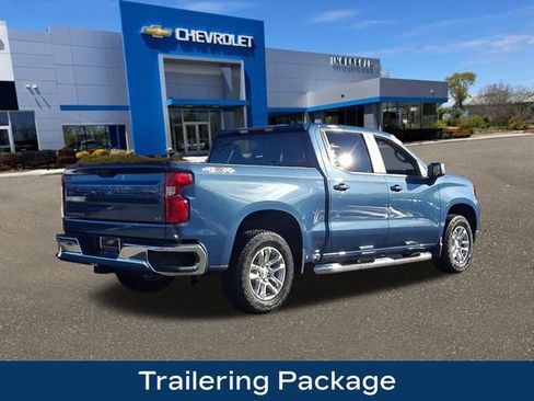 Used 2024 Chevrolet Silverado 1500 LT image 9