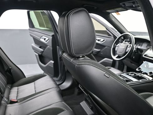 Used 2020 Land Rover Range Rover Velar R-Dynamic S image 34