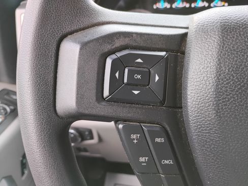 Used 2022 Ford F250 XLT w/ XLT Premium Package image 10