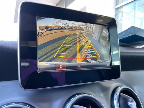 Used 2017 Mercedes-Benz GLA 250 4MATIC image 21