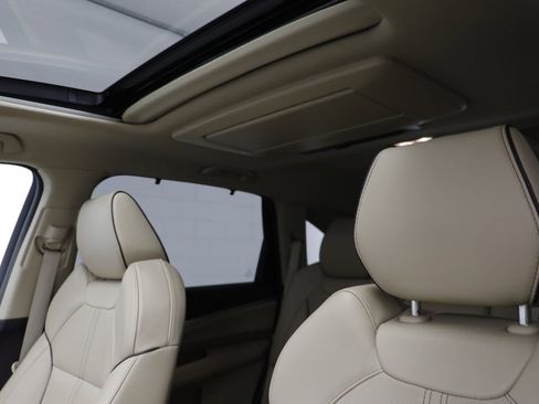 Used 2019 Acura MDX w/ Advance & Entertainment image 12