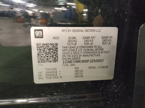Used 2023 Chevrolet Traverse LT w/ LPO, Floor Liner Package AWD/4WD image 33