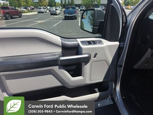 Used 2015 Ford F150 XL w/ Equipment Group 101A Mid AWD/4WD image 12