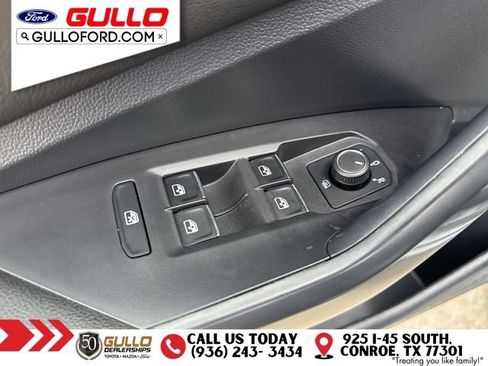 Used 2022 Volkswagen Jetta SE FWD image 20