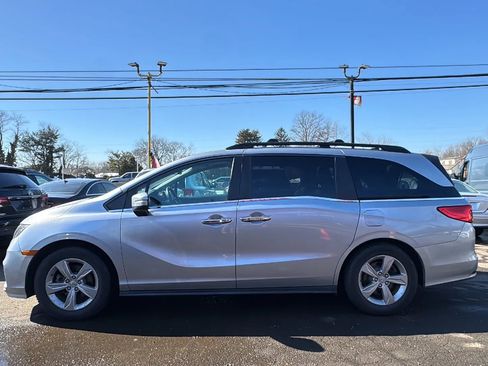 Used 2018 Honda Odyssey EX-L image 8
