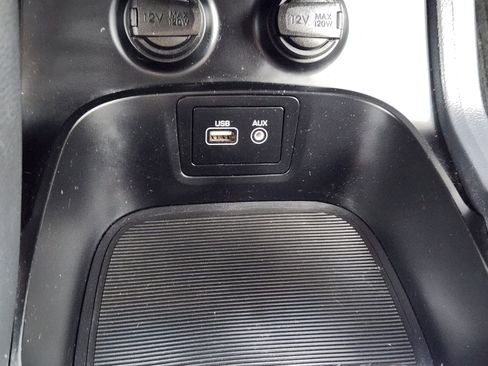 Used 2017 Hyundai Santa Fe SE w/ SE Premium Package 02 image 20