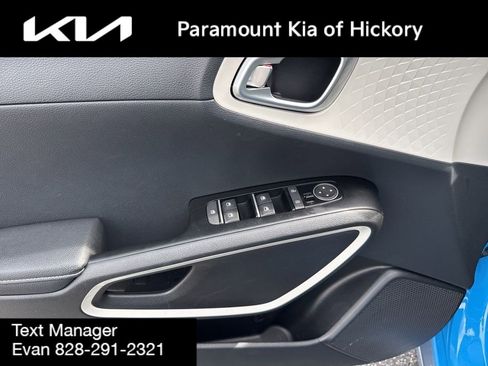 Used 2024 Kia Soul GT-Line FWD image 17