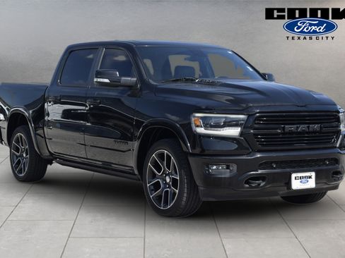 Used 2019 RAM 1500 Laramie AWD/4WD image 2