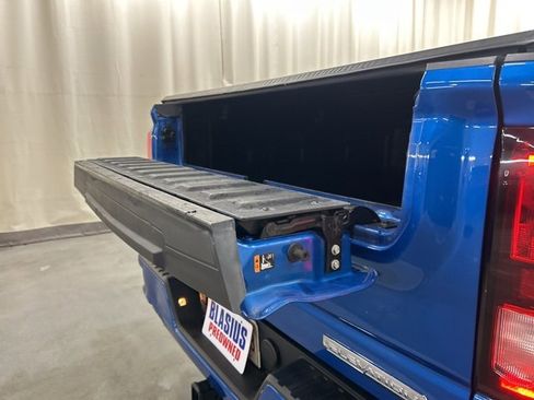 Used 2022 GMC Sierra 1500 Elevation image 29