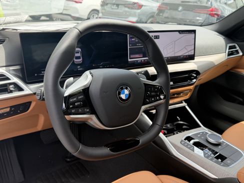 Certified 2025 BMW 330i xDrive Sedan AWD/4WD image 13