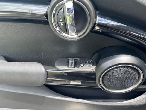 Used 2015 MINI Cooper S FWD image 37