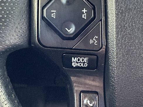 Used 2023 Toyota 4Runner TRD Off-Road Premium w/ Off Road Premium Plus Package AWD/4WD image 39