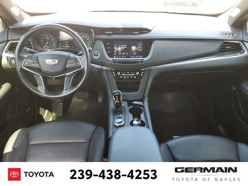 Used 2022 Cadillac XT5 Premium Luxury w/ Technology Package FWD image 20