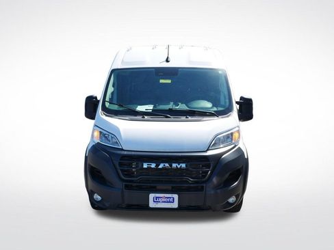 Used 2025 RAM ProMaster 2500 w/ Convenience Group FWD image 10