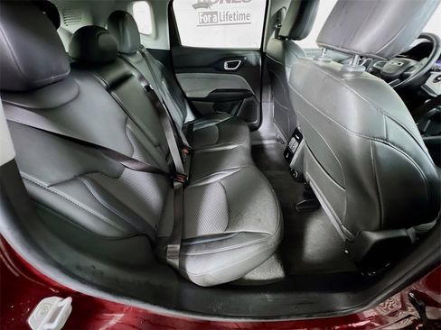 Used 2022 Jeep Compass Latitude w/ Convenience Group image 29