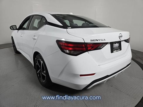Used 2024 Nissan Sentra SV FWD image 4