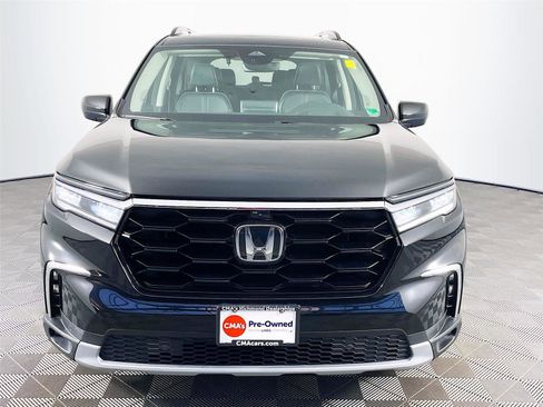 Used 2023 Honda Pilot Elite image 2