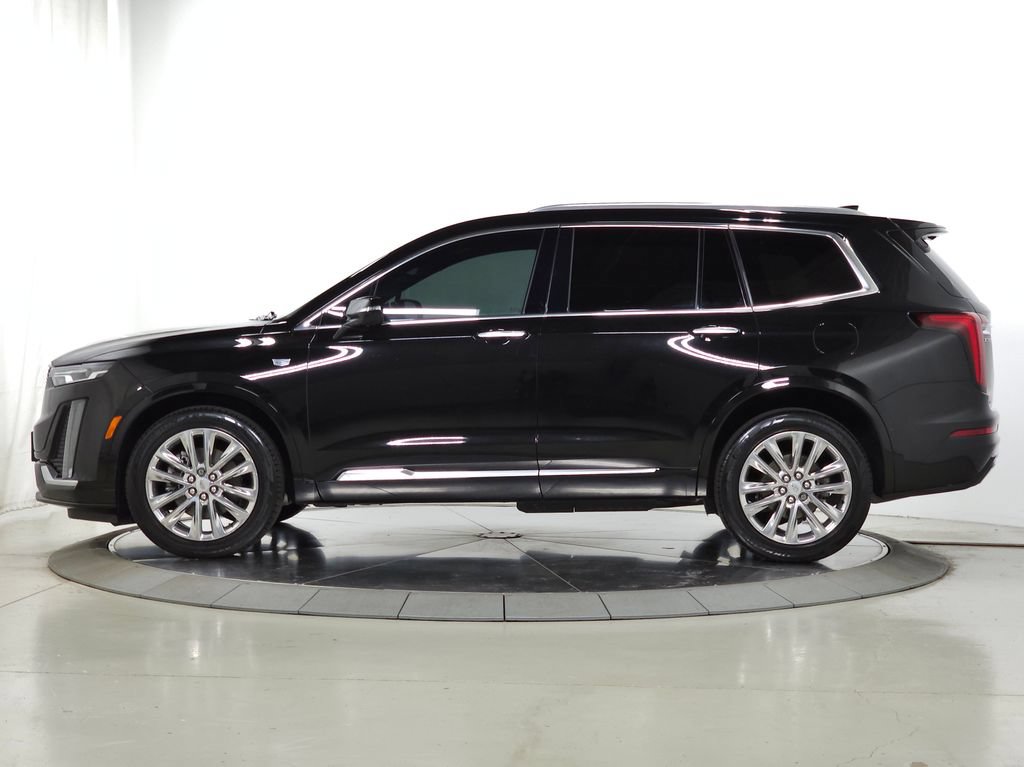 Used 2023 Cadillac XT6 Premium Luxury w/ Technology Package AWD/4WD image 2