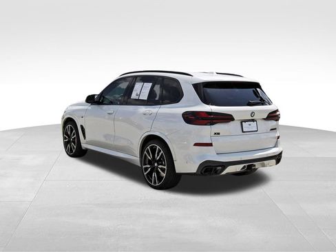 Used 2025 BMW X5 M60i AWD/4WD image 3