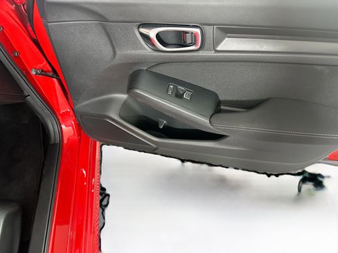 Used 2024 Honda Civic Sport image 29