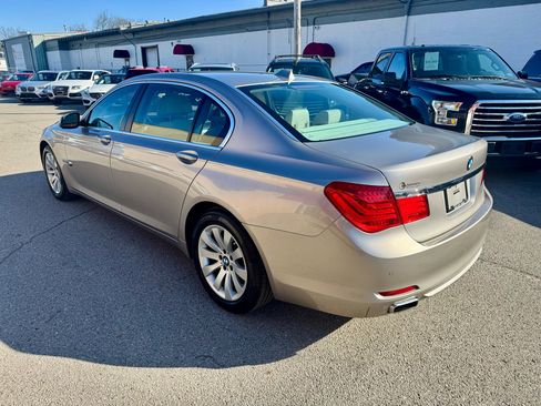 Used 2009 BMW 750Li image 4