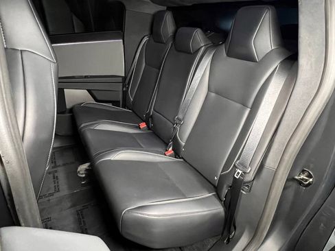 Used 2024 Tesla Cybertruck AWD Crew Cab image 17