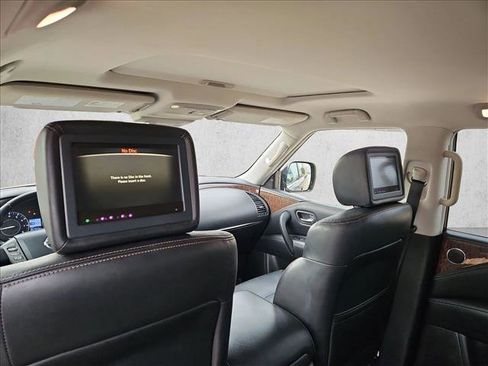 Used 2019 Nissan Armada Platinum w/ Captain's Chairs Package RWD image 18