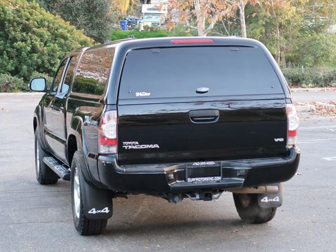 Used 2014 Toyota Tacoma 4x4 Double Cab image 5