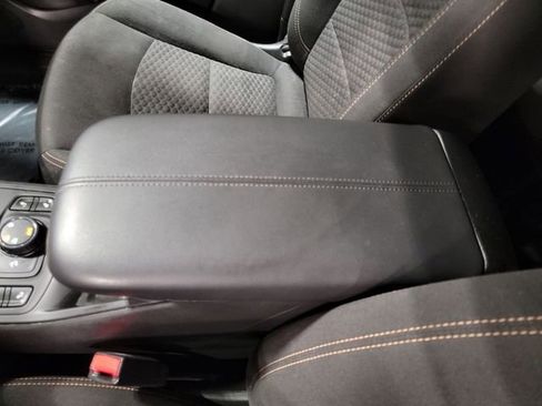 Certified 2019 GMC Terrain SLE w/ Driver Convenience Package image 25