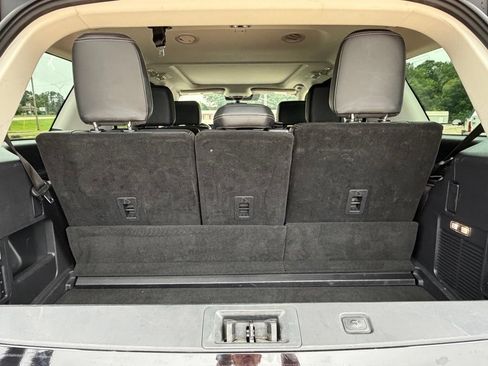 Used 2025 Ford Expedition Platinum AWD/4WD image 37