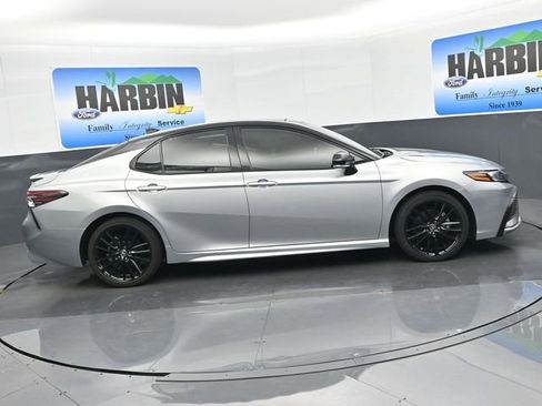 Used 2024 Toyota Camry XSE w/ Navigation Package image 7