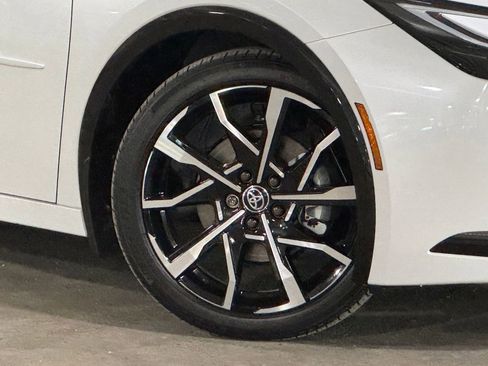 New 2026 Toyota Prius Plug-In Hybrid image 2