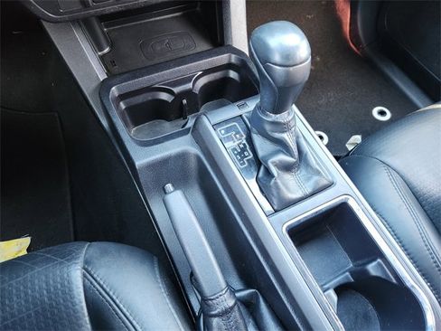 Used 2018 Toyota Tacoma TRD Sport image 16