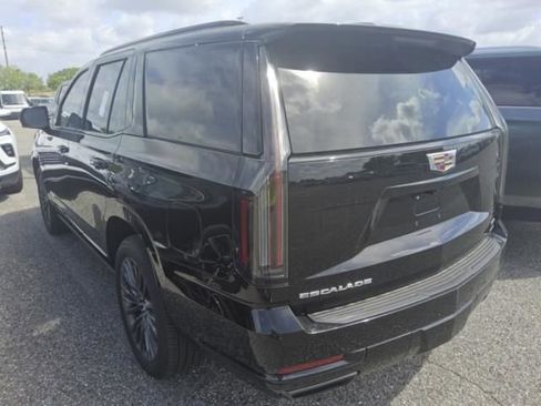 Used 2026 Cadillac Escalade Platinum Sport w/ LPO, Floor Liner Package RWD image 4