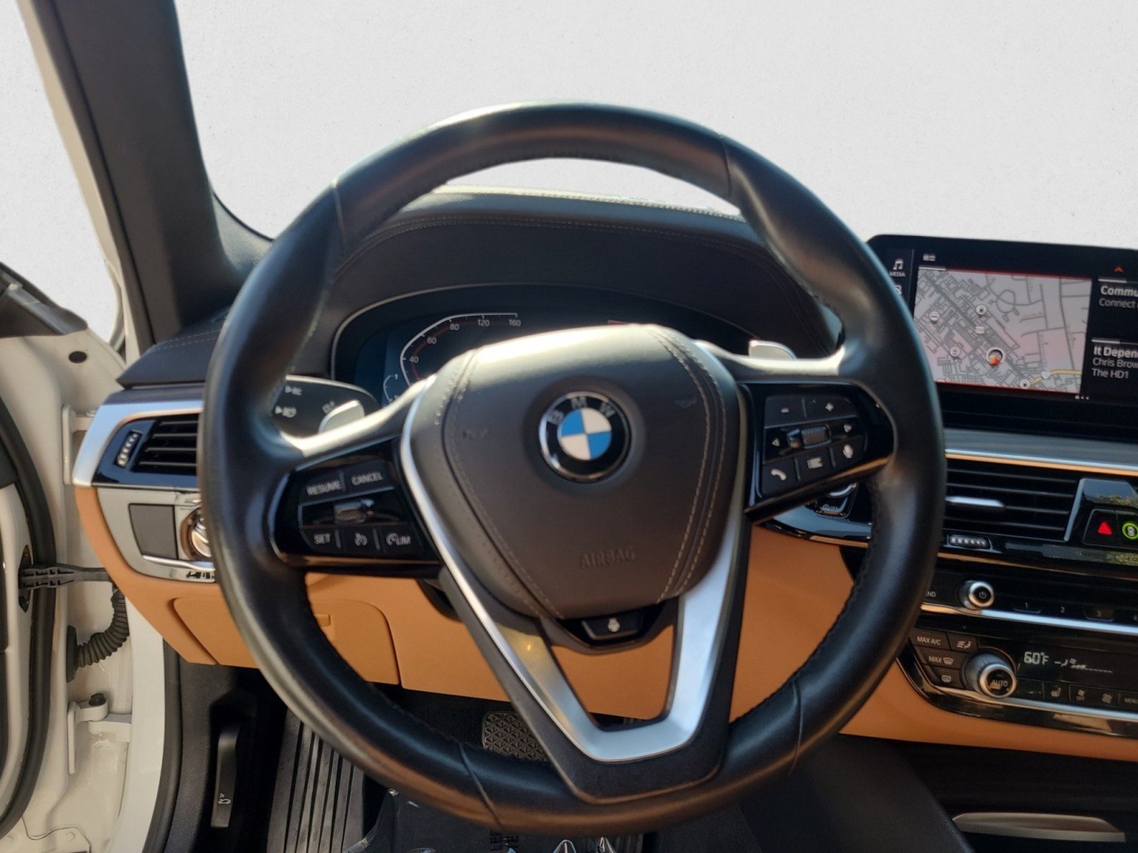 Used 2022 BMW 530i xDrive w/ M Sport Package AWD/4WD image 16