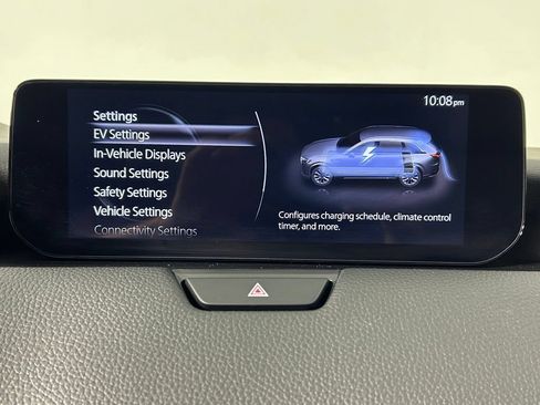 Used 2024 MAZDA CX-90 Plug-In Hybrid w/ Preferred AWD/4WD image 22